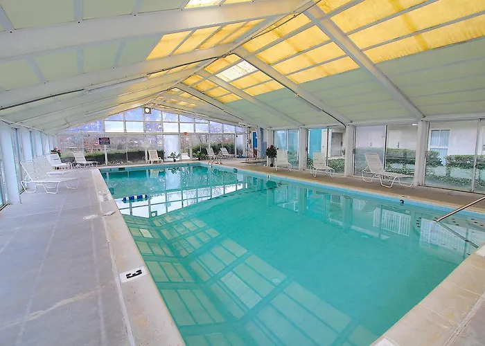 Bay Club By Kees Vacations Aparthotel 3*