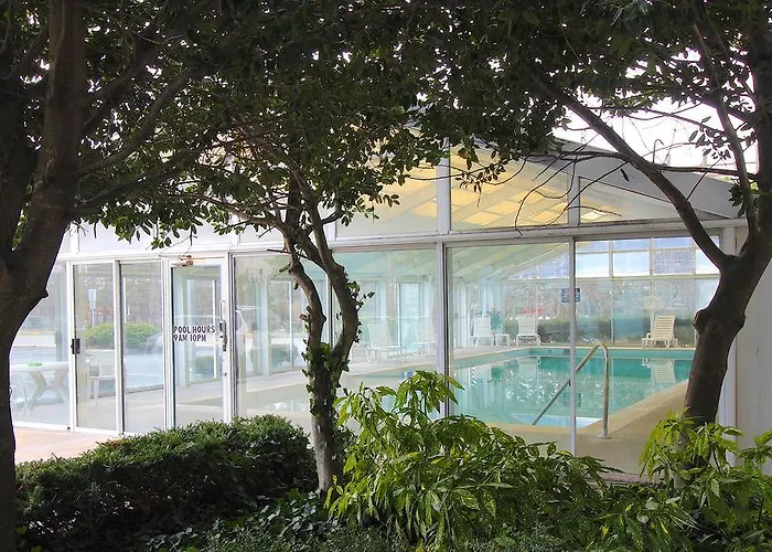 Aparthotel Bay Club By Kees Vacations