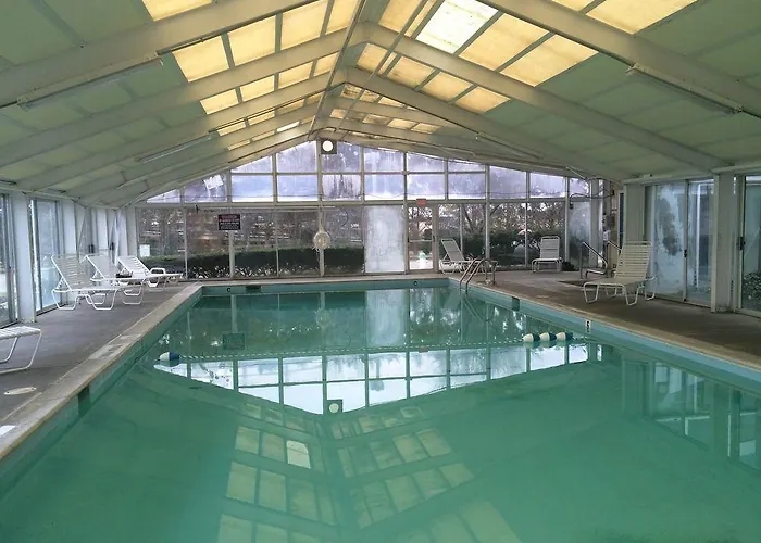 Bay Club By Kees Vacations 3*
