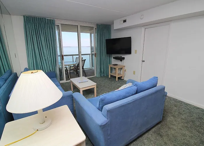 Bay Club By Kees Vacations Aparthotel 3*