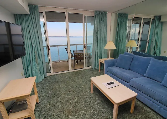 Bay Club By Kees Vacations